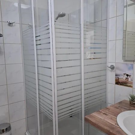 9 Im Haus Huehnergott - Mit Geschirrspueler Und Balkon Sellin (Rugen)