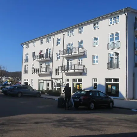 9 Ostsee-ferienwohnung-sellin *